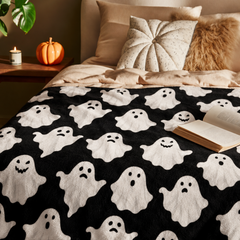 Fantômes Blancs sur Nuit Noire — Plaid Halloween